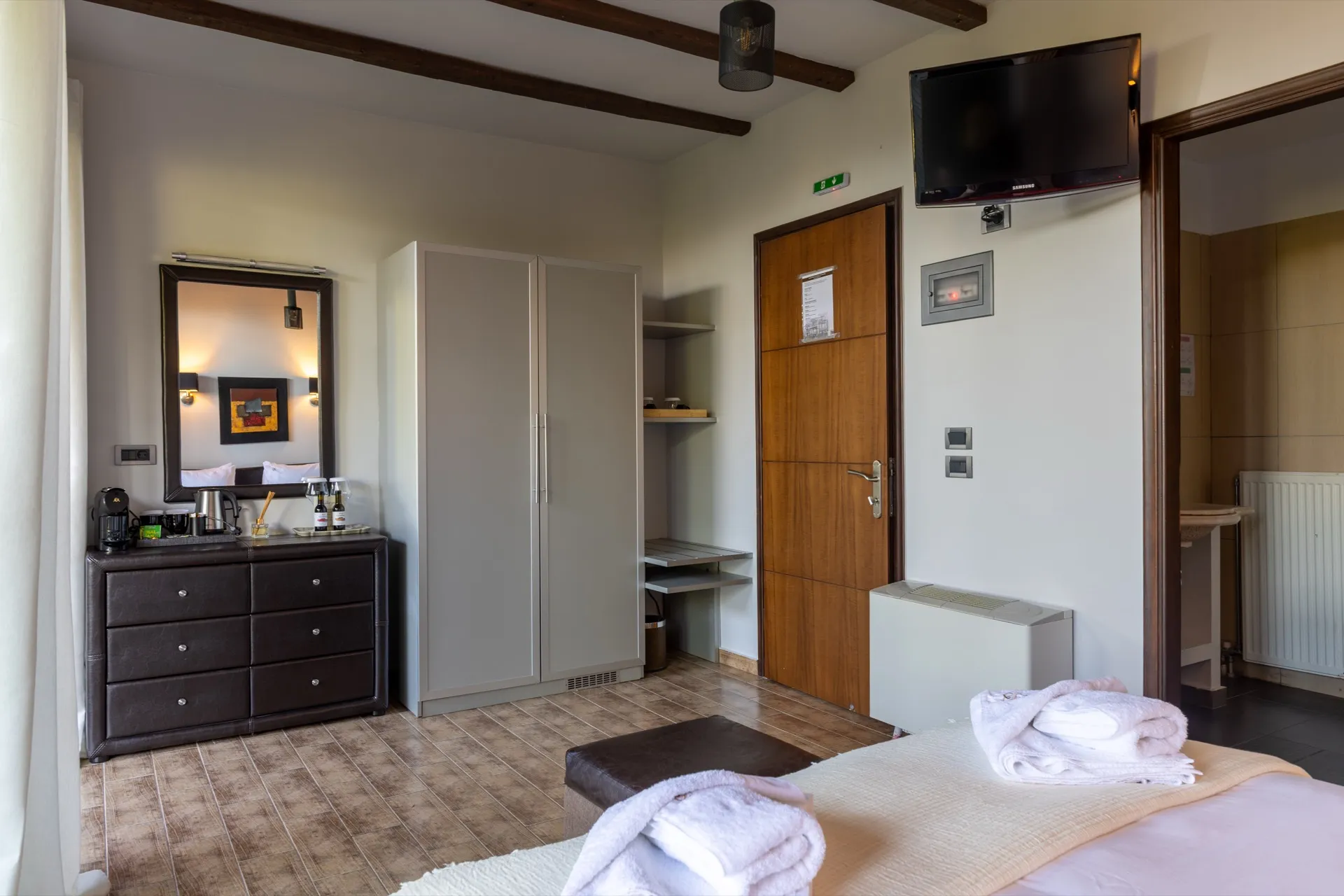 Deluxe Double Room 1